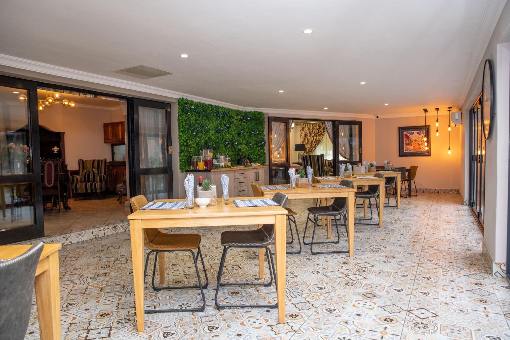 Iso'Bella Vita Guesthouse Phalaborwa Exteriér fotografie