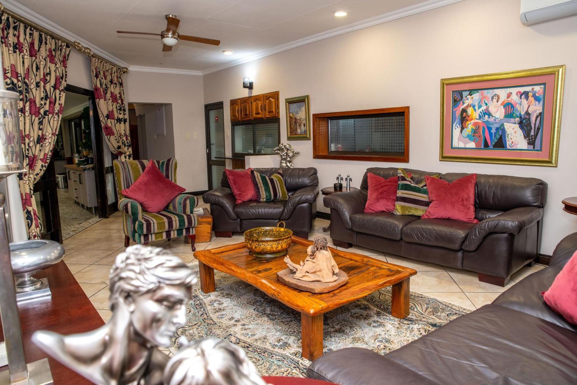 Iso'Bella Vita Guesthouse Phalaborwa Exteriér fotografie